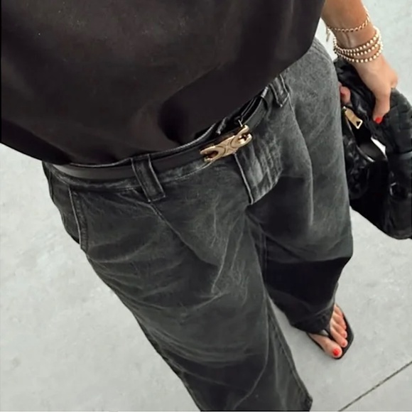 MADEWELL The Harlow Wide-Leg Jean: Airy Denim Edition - Picture 6 of 16